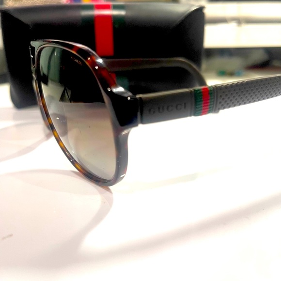Authentic GUCCI Logo GG-1065-S - 4UR/LA Sunglasses